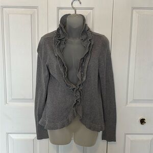 WHBM sz M gray ruffle collar trim hook front cardigan B718